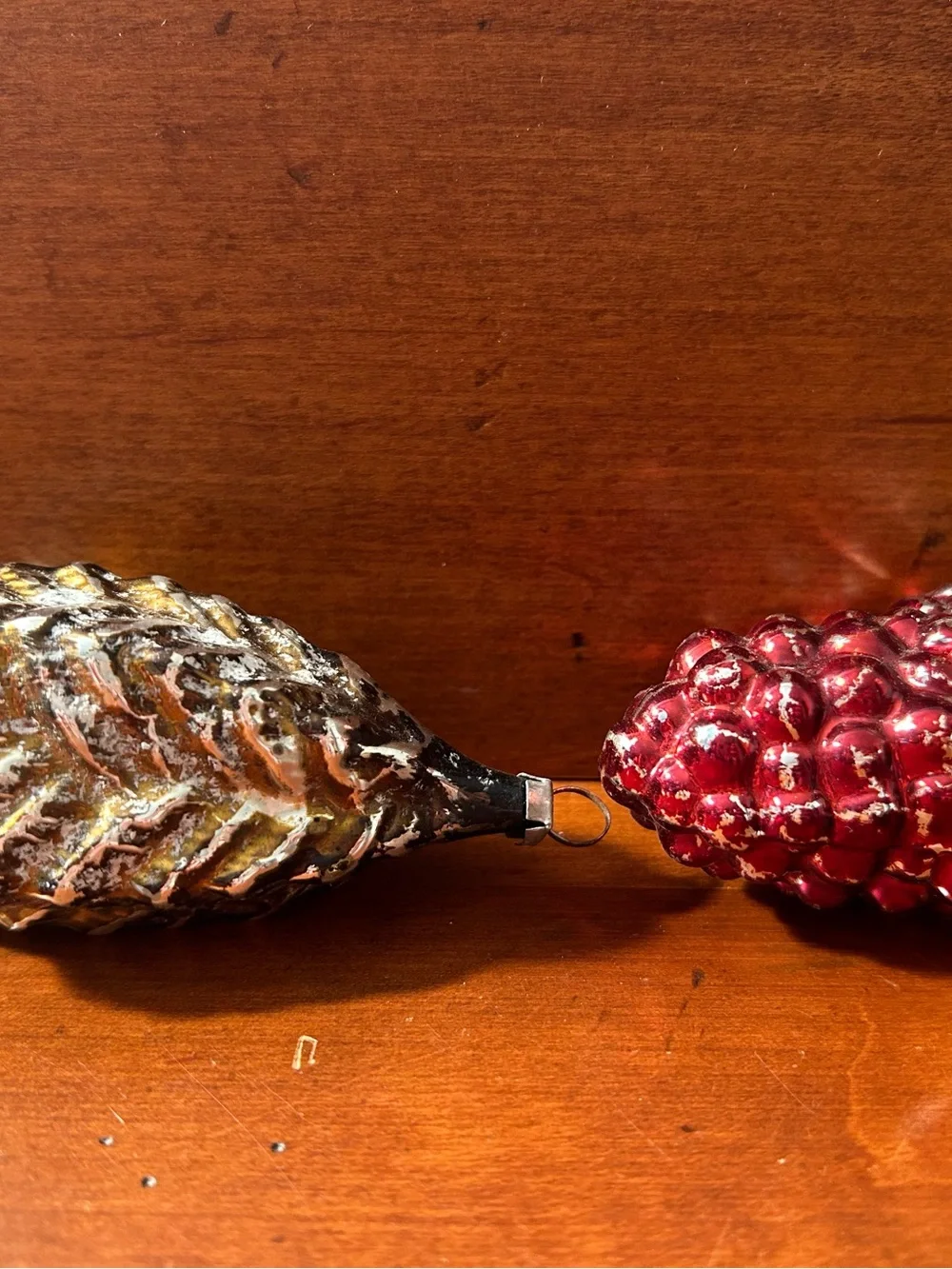 Lot of 4 Vintage Christmas Ornaments